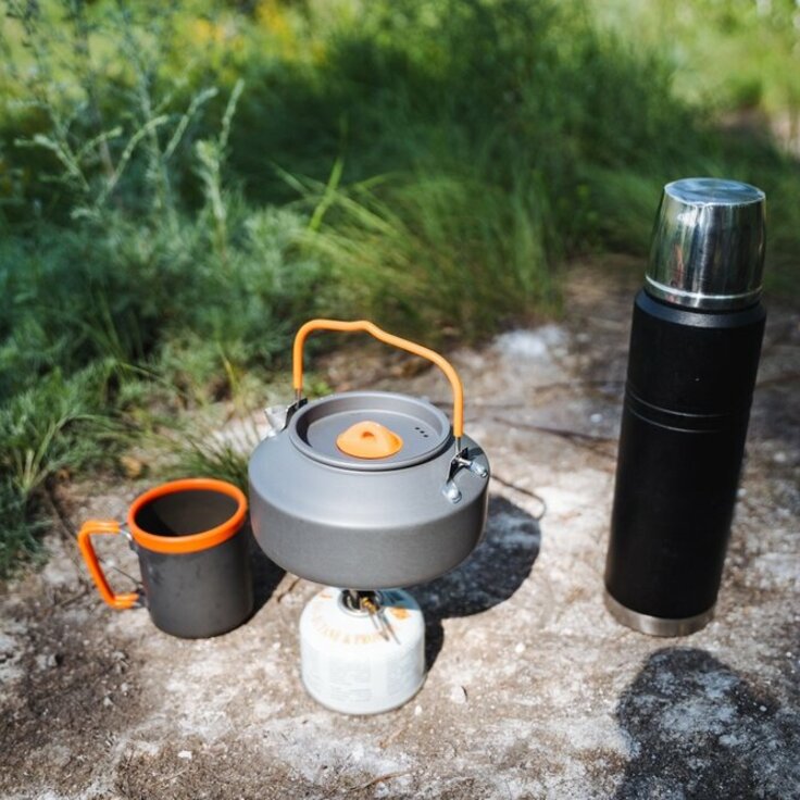Outdoor Essentials: Smart Portable Gear for Your Next Getaway (Do It Yourself)